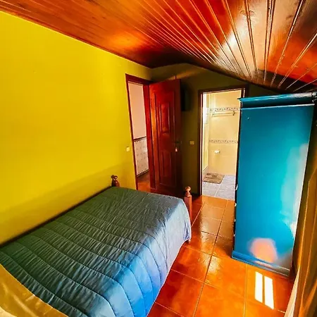 A Casa Amarela Apartamento Sintra